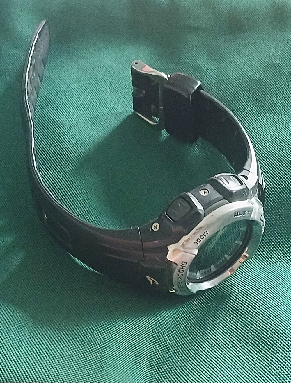 Casio G-Shock Watch - Black and Silver - Picture 4 of 4